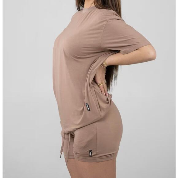 NWOT Comfrt Cloud Lounge Set Small Mocha Shirt & Shorts - Picture 1 of 9